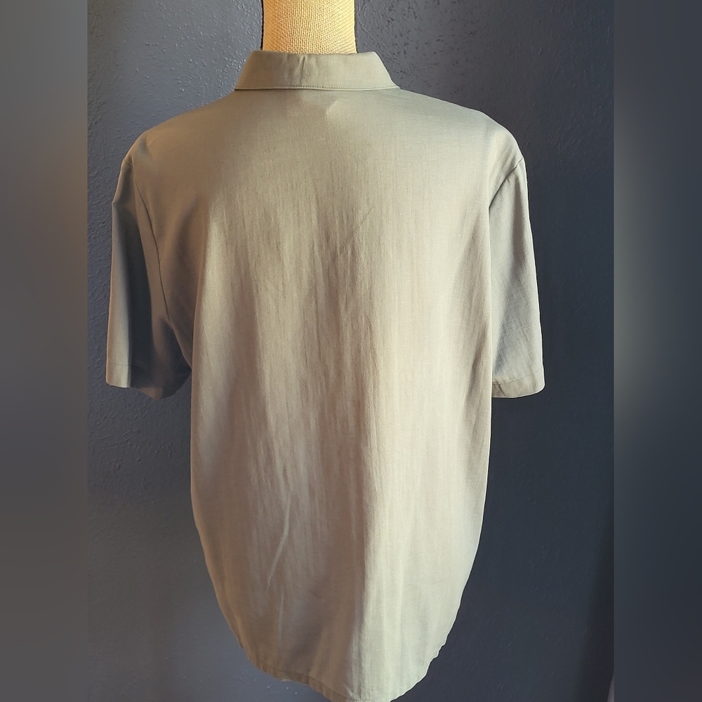 Geiger Collections Army Green Linen Short Sleeve Linen Blouse Size 42 (Size 12) - Picture 3 of 9